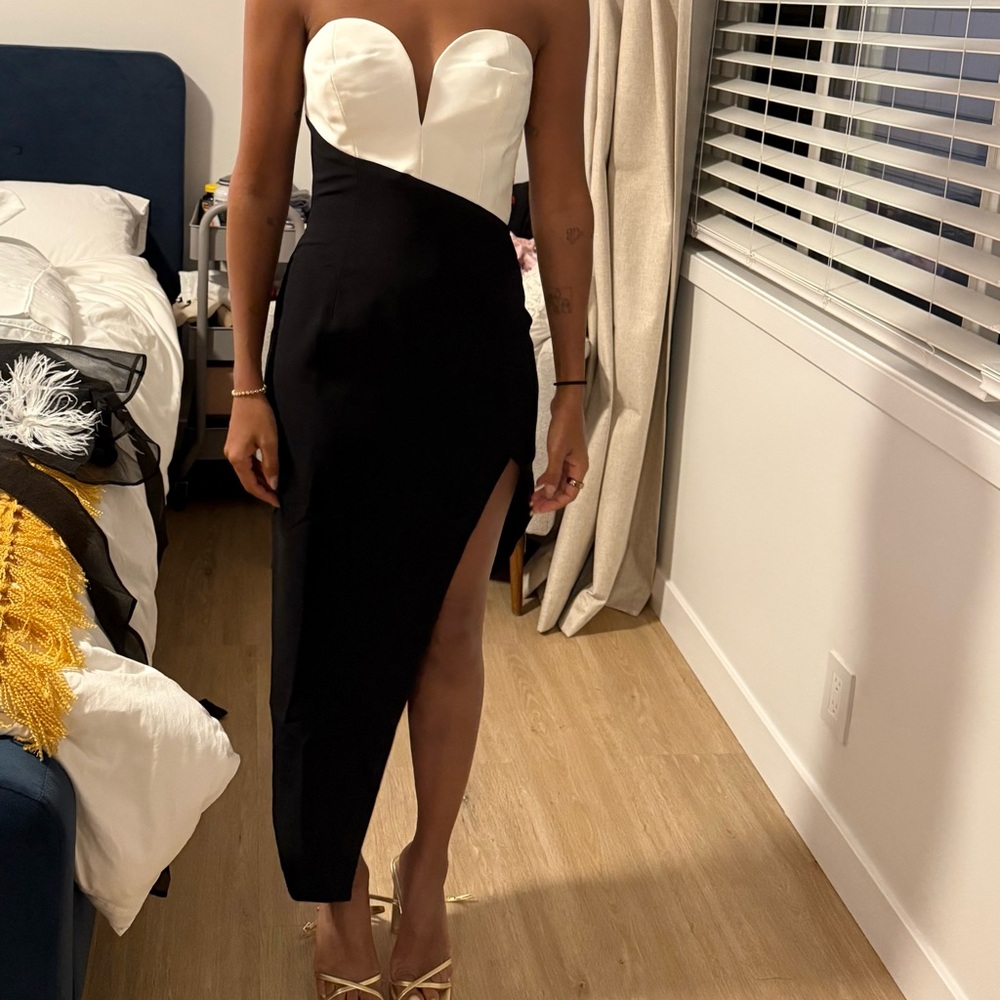 Amanda Uprichard Black and White Strapless Dress
